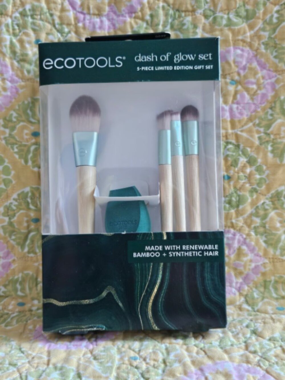 Ecotools Dash of glow brush set